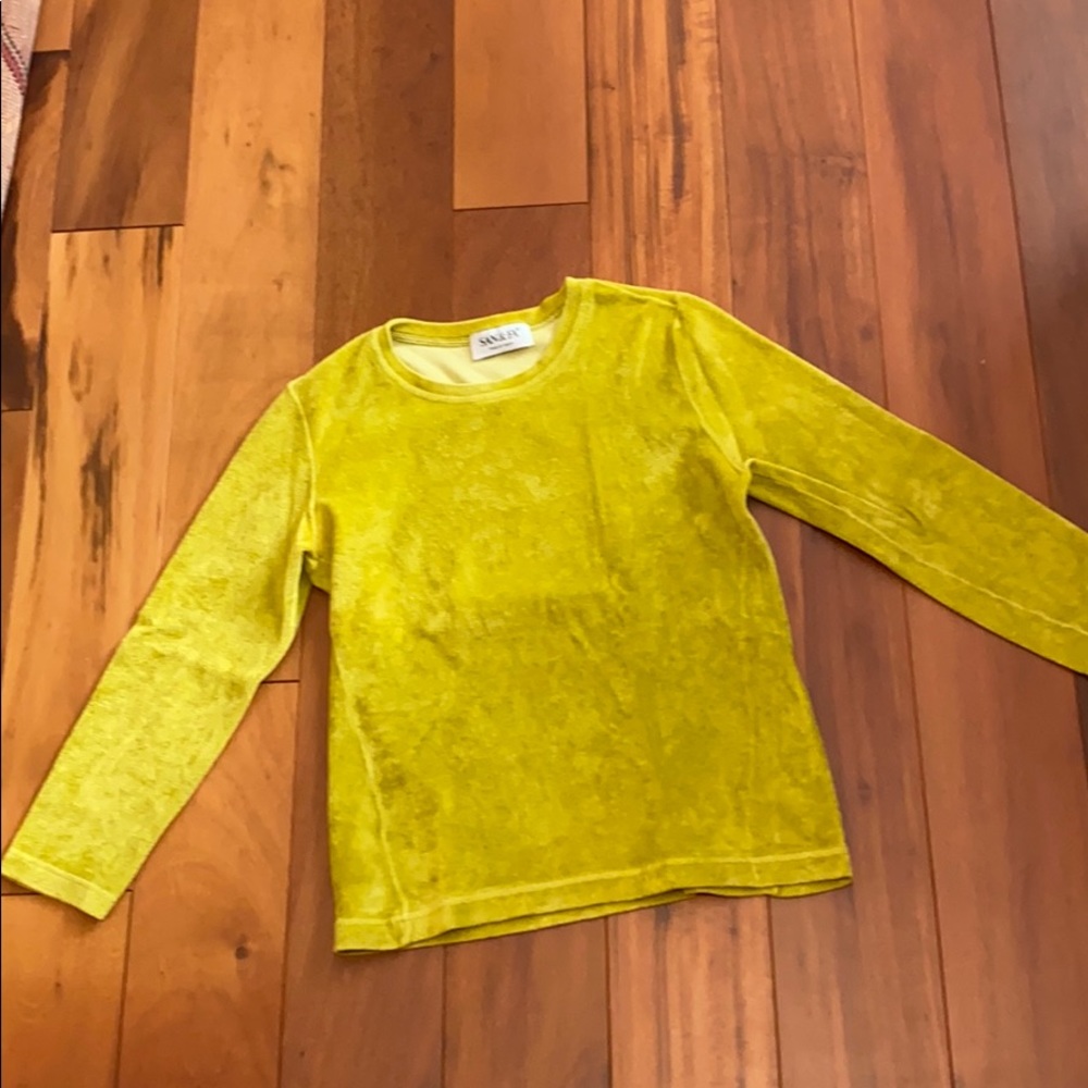 Long sleeve velvet shirt